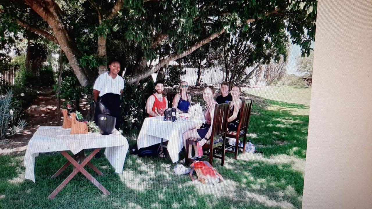 Leeuwenbosch Country House - Amakhala Vadrezervátum Kültér fotó